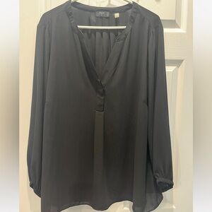 Tahari Black 3/4 Sleeve Blouse